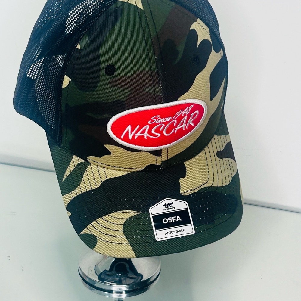 Nascar Kids Green Camouflage Hat - Picture 3 of 4